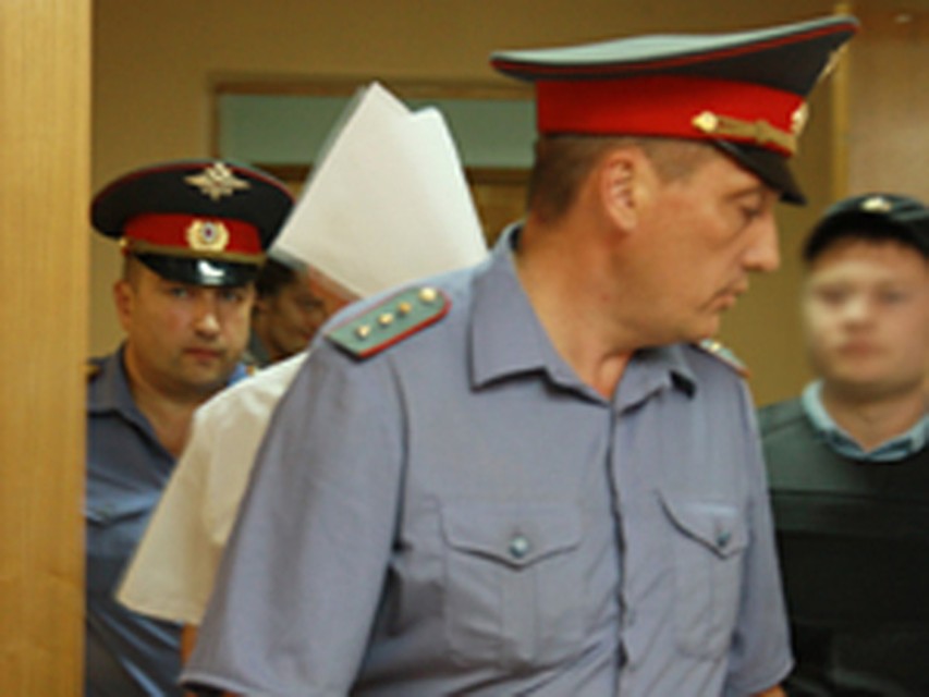Чиновнику продлили арест до 10 февраля