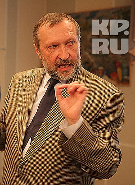 - Это отличный фильм! - уверяет Александр Поздняков