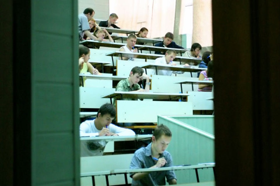 Кемеровскую студентку за дачу взятки оштрафовали на 45 тысяч рублей