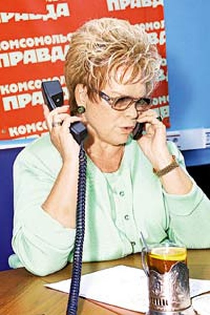 Получив от читателей «КП» информацию о поборах, Кезина тут же отправляла в школу или детсад проверку.