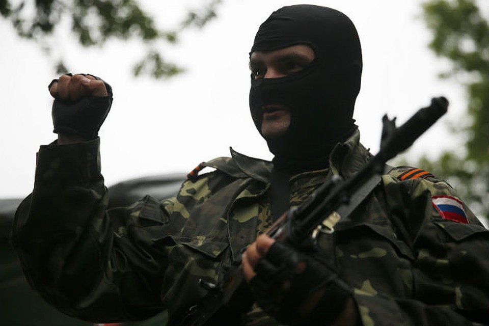 На окраинах Донецка сейчас во всю кипит боевая работа.