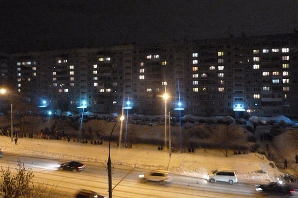 Всего в акции участвовало 190 квартир, около 70 - зажгли свет в окнах, а остальные - потушили. Фото: предоставлено общественным движением «Тут грязи.нет»