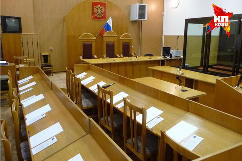 Лица присяжных заседателей скрыты от СМИ, но видня всем участникам процесса. Фото: Облсуд