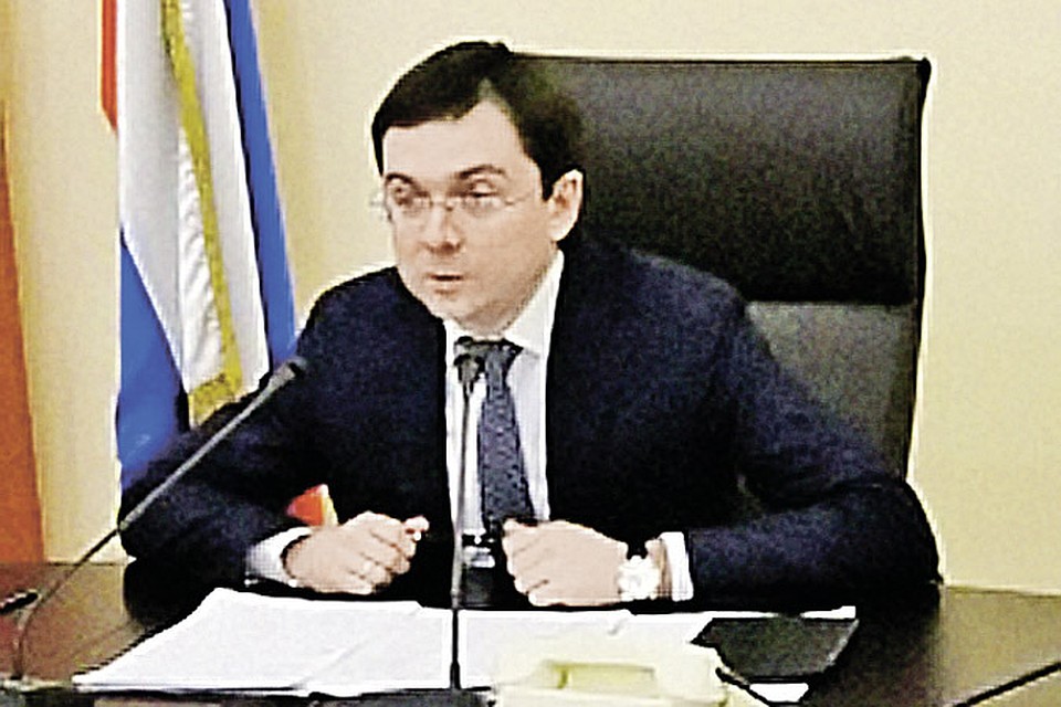Замминистра строительства и ЖКХ России, Главный государственный жилинспектор Андрей Чибис.
