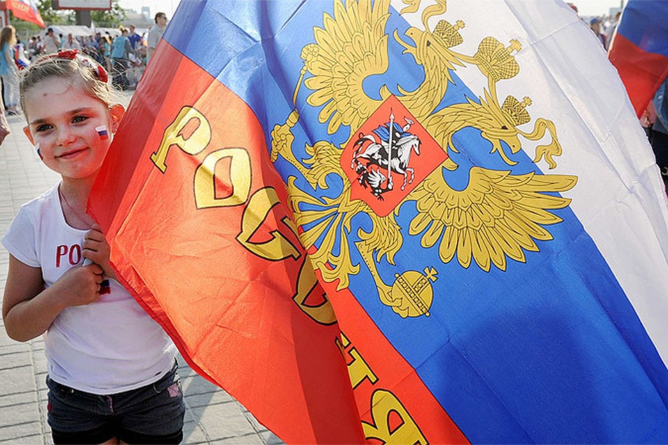 "Нам тут бежать некуда. Потеряем своё государство - исчезнем."