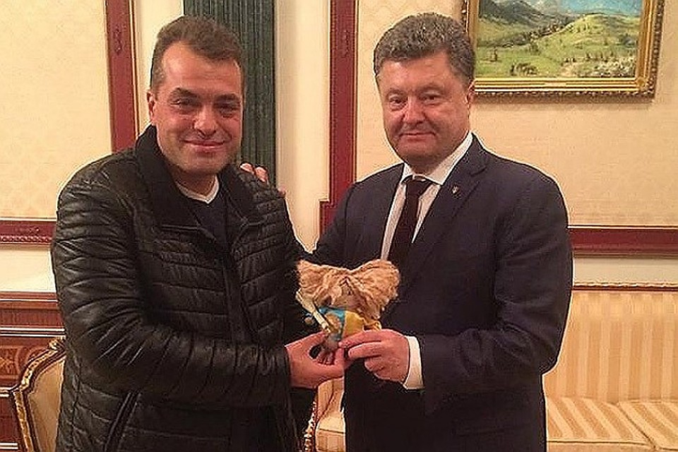 Юрий Бирюков (слева) на приеме у Петра Порошенко
Фото: facebook.com/yuri.biriukov