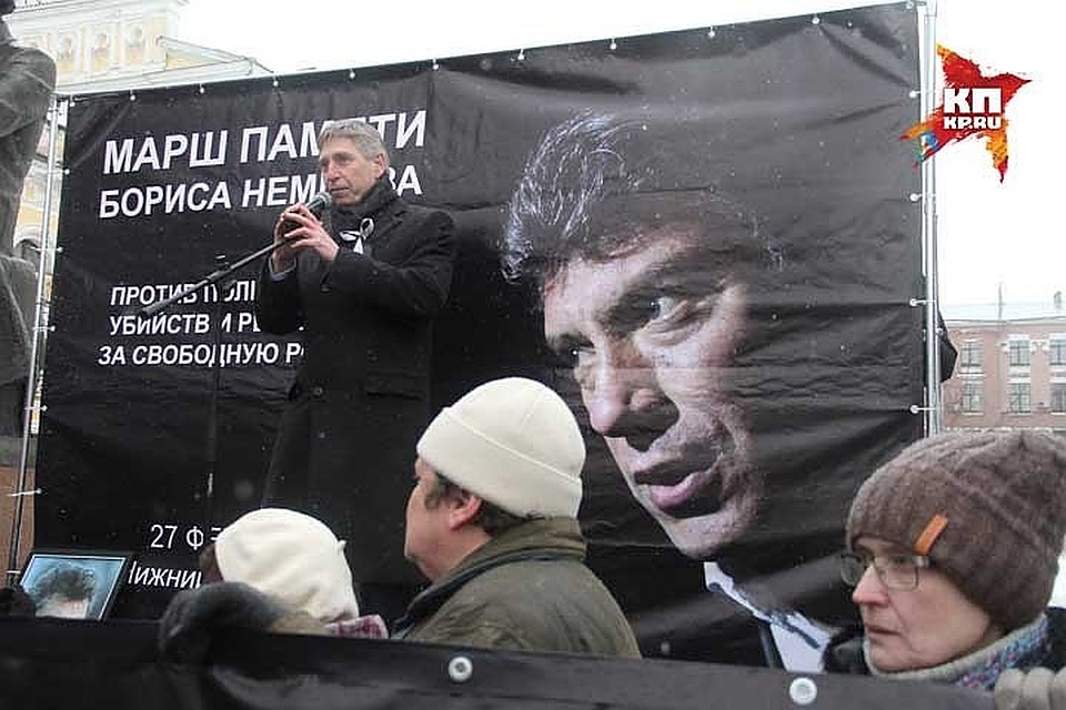 Глава Нижнего Новгорода Иван Карнилин выступил на митинге памяти Немцова. Фото: Роман ИГНАТЬЕВ