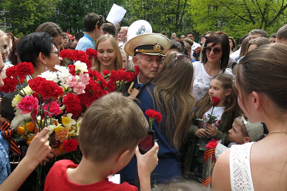Владимир Тихонович Подольский не ожидал, что к нему придут столько калининградцев