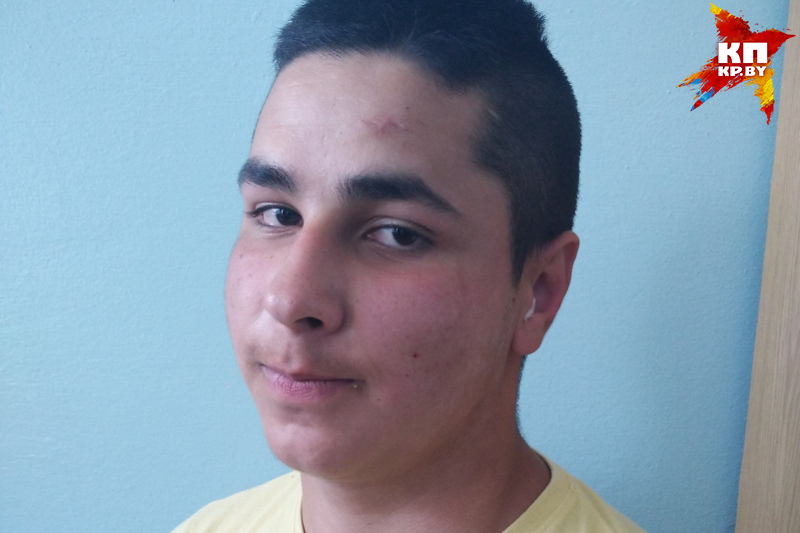 15-летний школьник зарубил волка, напавшего на четырех человек