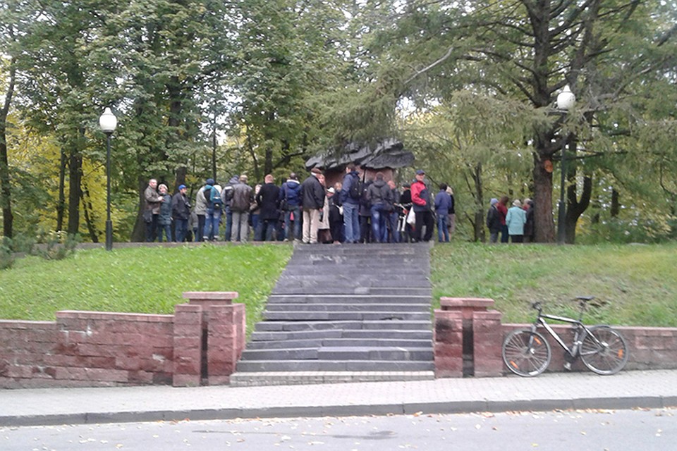 Представители витебского горисполкома встретятся с жителями, протестующими против строительства храма на месте парка Партизанской славы.