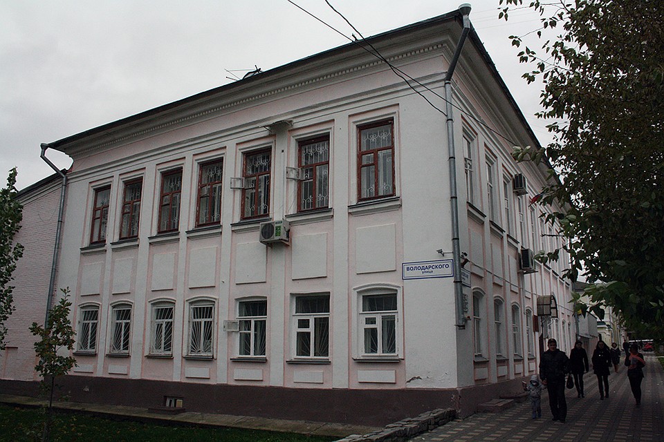 Живший в доме друг Пушкина Павел Яковлев зарисовал интерьер комнаты, в которой жил. Впоследствии его опубликовали в журнале «Хлыновский наблюдатель».
