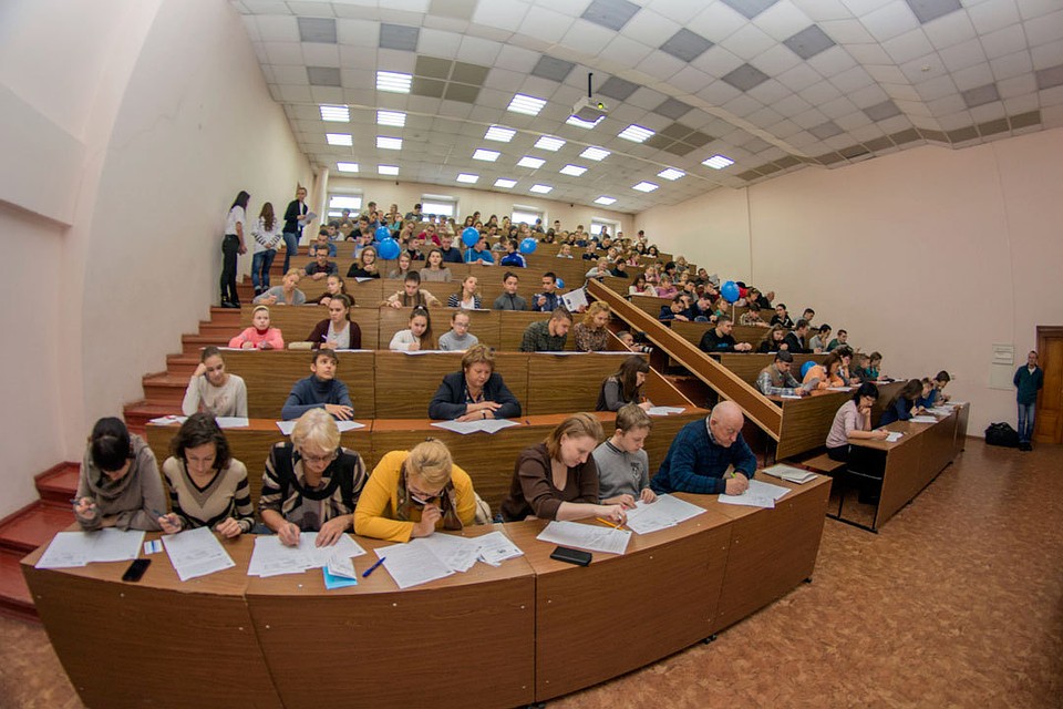 В 2016 году число участников географического диктанта в Алтайском крае выросло вдвое