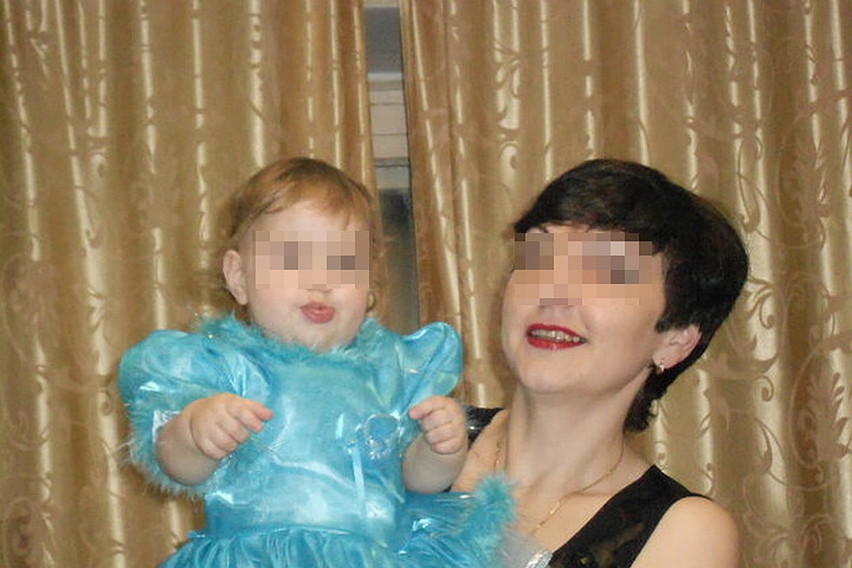 У Галины был 27-летний сын от первого брака (на фото - внучка), но она мечтала вновь стать мамой.