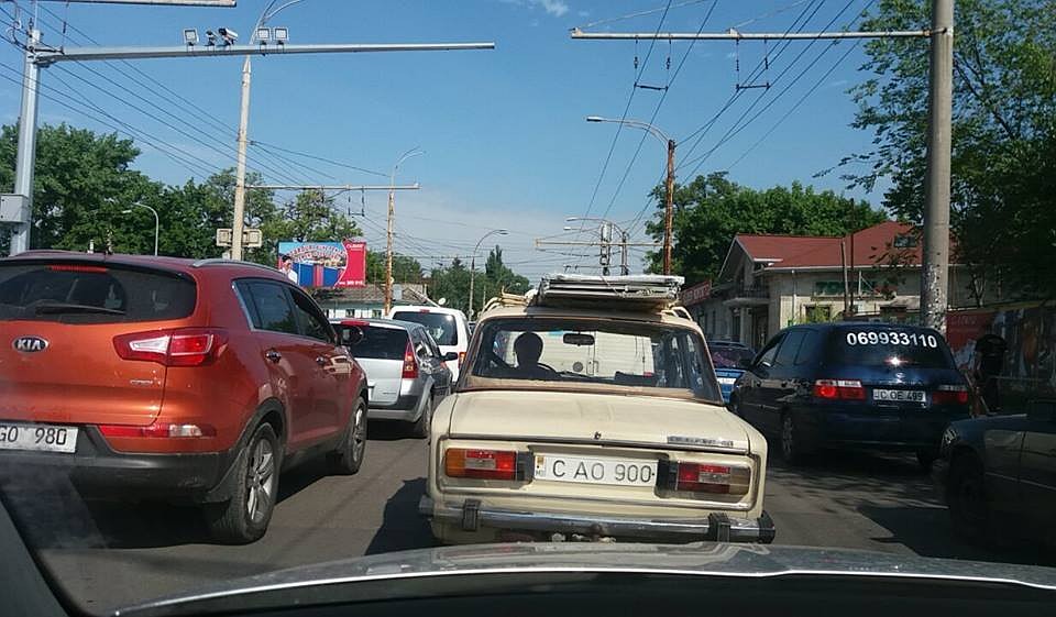В Кишиневе снова пробки.