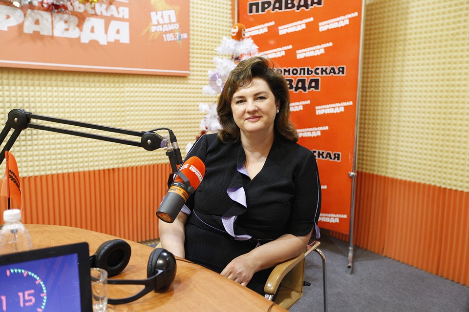 Директор школы №24, сопредседатель регионального отделения Общероссийского народного фронта (ОНФ), Александра Владимировна Будяк