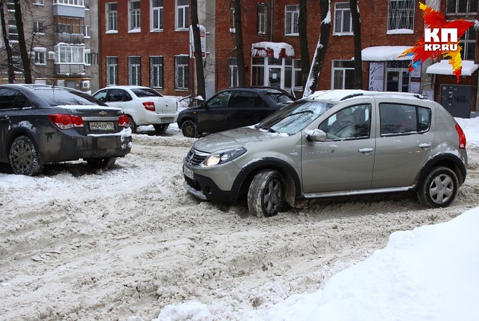 За плохую уборку снега во дворах Ижевска подрядчики заплатят штрафы