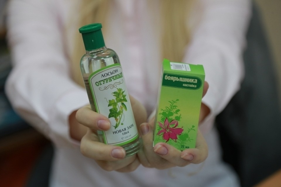 Из томских магазинов изъяли одеколон «Гвоздика» и «крепкий» лосьон