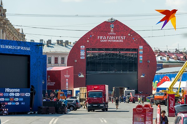 За время ЧМ-2018 фан-зону в Петербурге посетили больше 1,3 миллиона человек