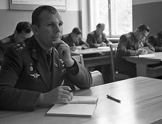 В ВВА им. Жуковского для космонавтов послаблений не было