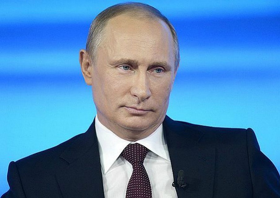 Президент сумел найти нужные слова, чтобы не обидеть полковника. Фото: РИА Новости