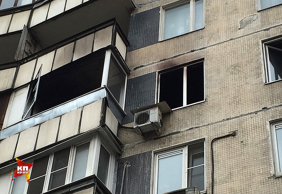 Сгоревшая квартира Максимовых. Фото: Виктор ГУСЕЙНОВ