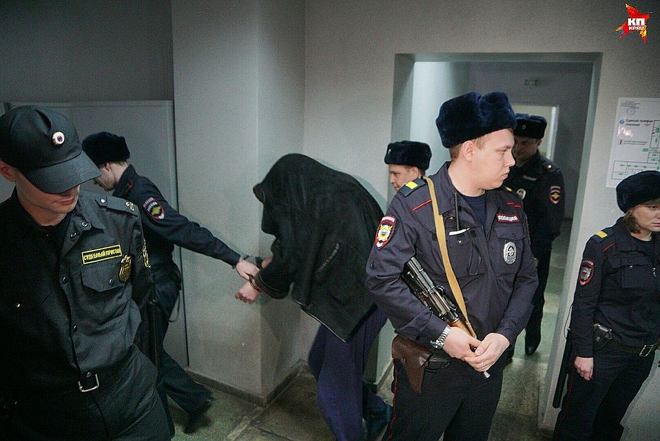 Убийцу повязали через три дня. Он особо и не прятался - был уверен, что убил бывшего коллегу Фото: Алексей БУЛАТОВ