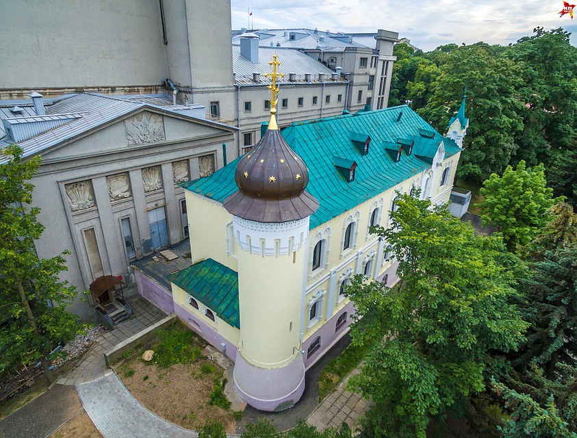 Юбилейный дом. Фото: Дмитрий ЛАСЬКО
