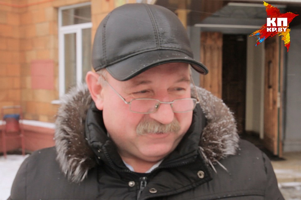Александр: "Если бы не пенсия военного, стройку бы не потянул". Фото: Никита Недоверков