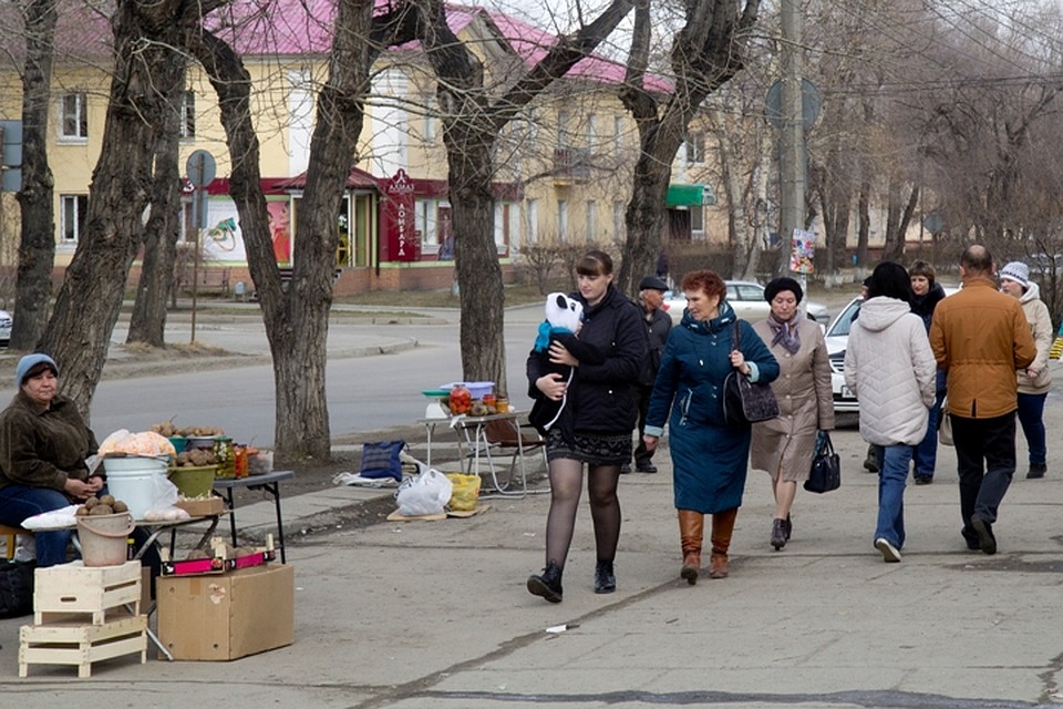 Внешне Шелехов - обычный промышленный город. Фото: Юлия ПЫХАЛОВА