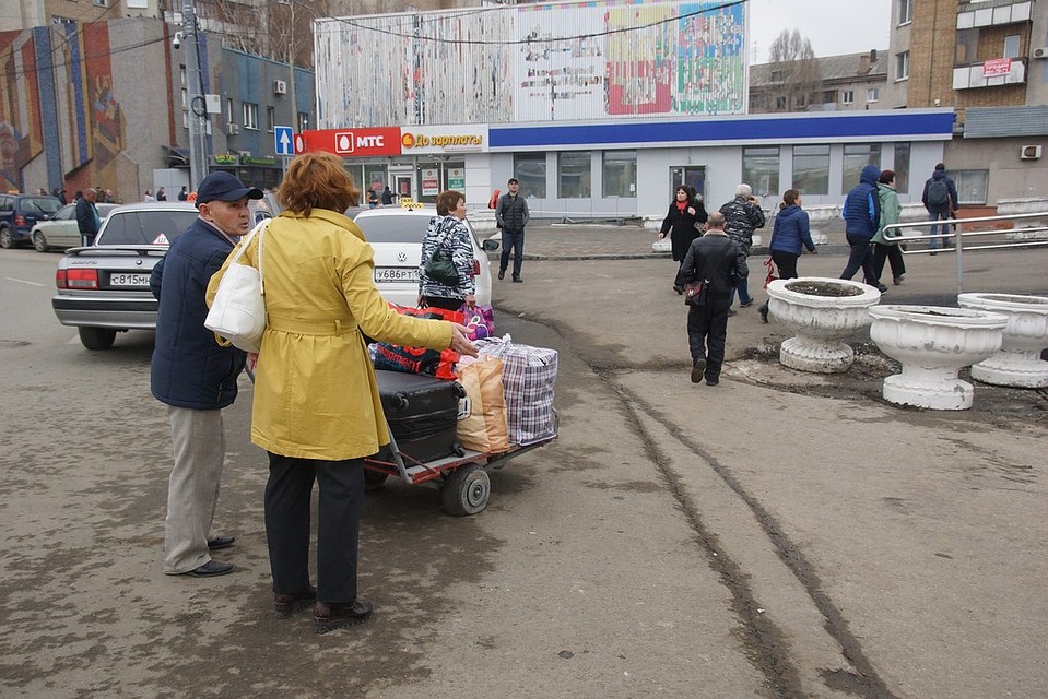 Переход здесь не очень удобный Фото: Светлана МАКОВЕЕВА