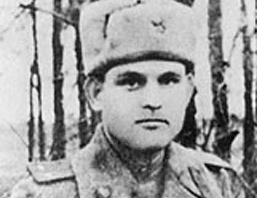Иван Леонов