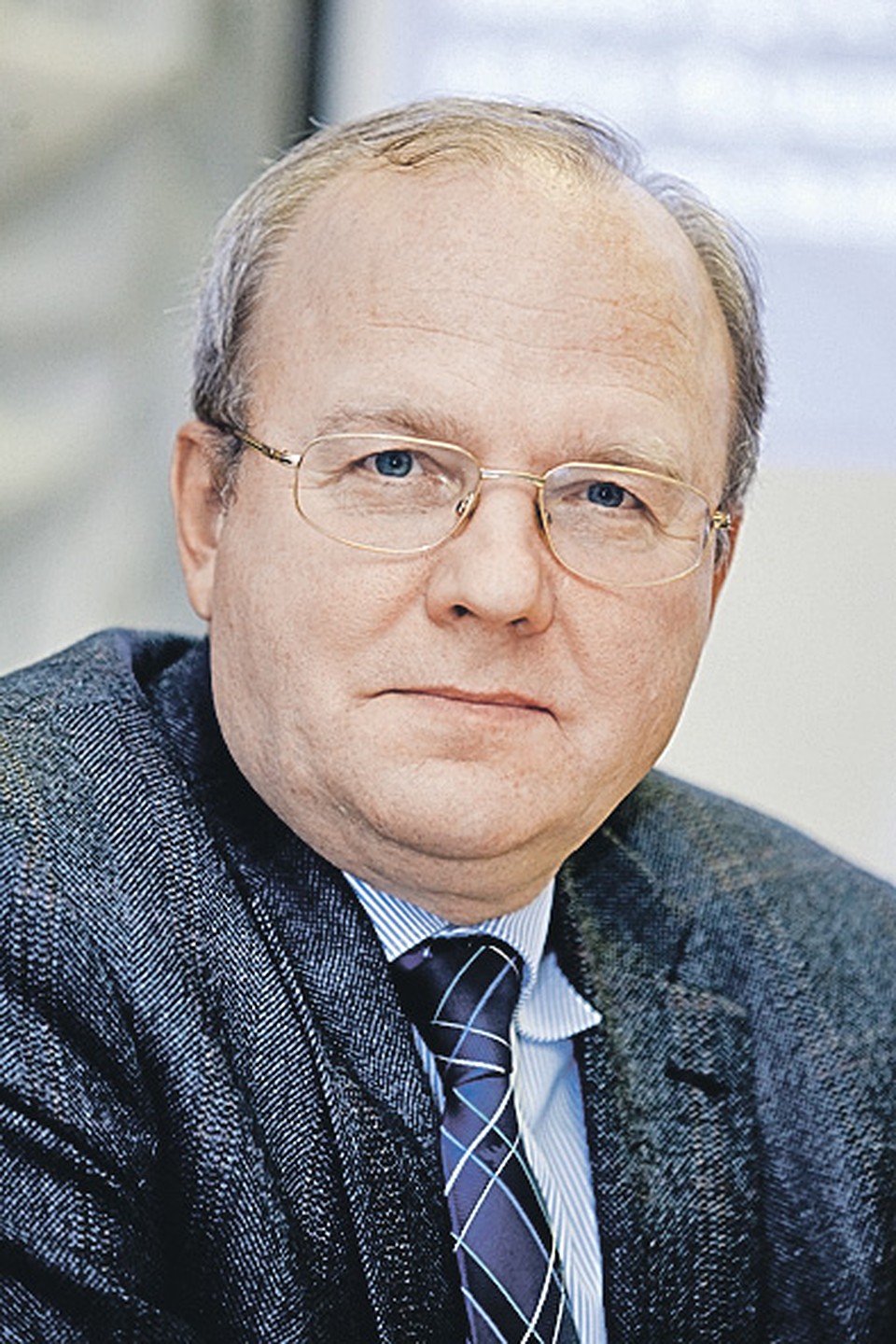 Вице-президент РАН, член комиссии по присуждению премии Алексей Хохлов.