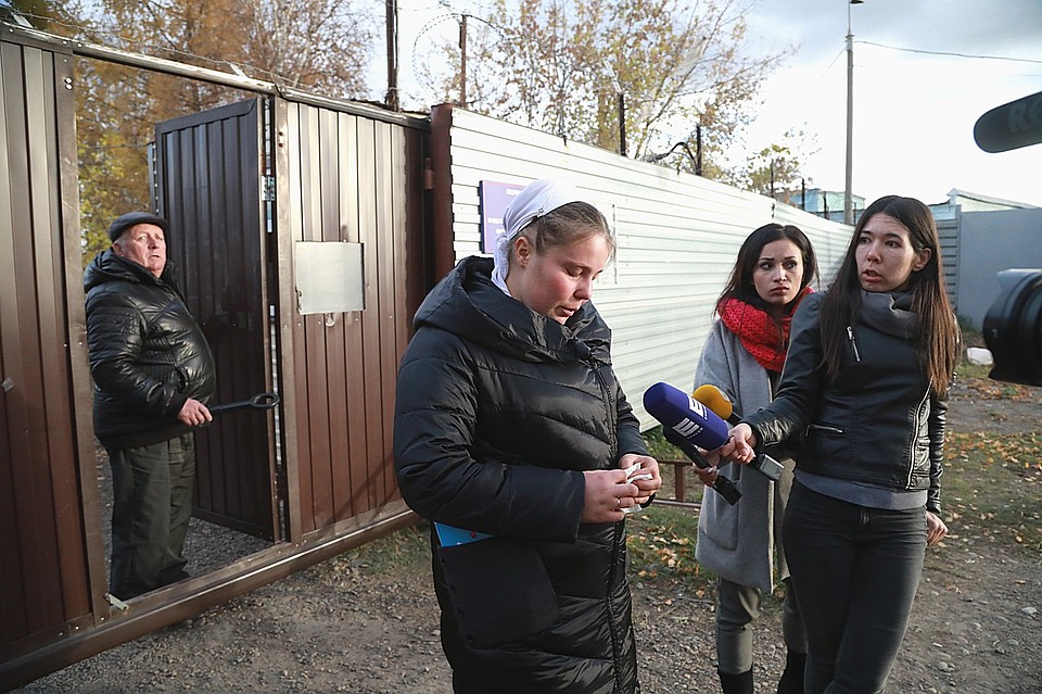 Для женщины, всю жизнь прожившей в тайге, в городе-миллионнике все непривычно, ориентироваться ей непросто Фото: Мария ЛЕНЦ