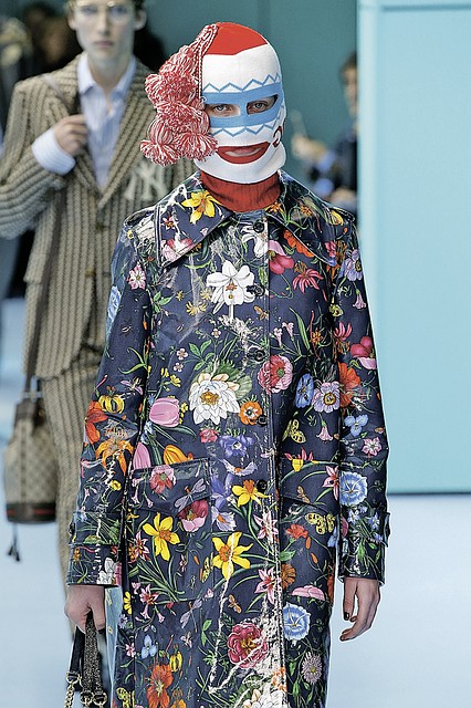 Балаклава от Gucci Фото: GLOBAL LOOK PRESS