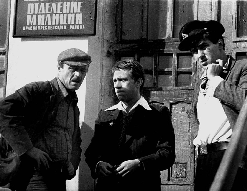 На съемках сериала "Место встречи изменить нельзя" Фото: GLOBAL LOOK PRESS