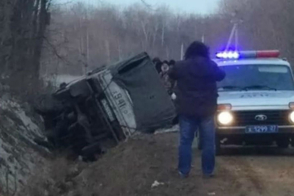 Массовое ДТП в Хабаровском крае: один человек погиб, семеро пострадали Фото: ДВРПСО МЧС России