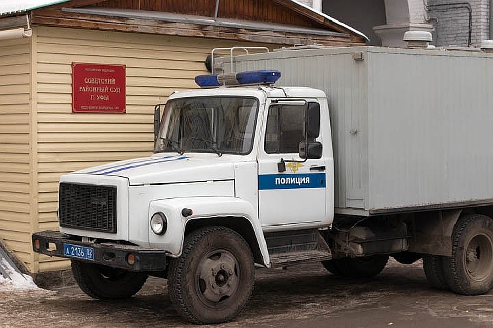 Павла Яромчука, обвиняемого в изнасиловании дознавательницы, привезли в суд без уведомления адвокатов Фото: Рустем АХУНОВ