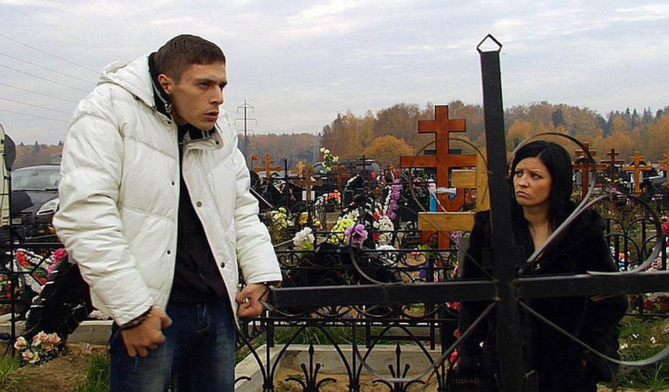Иногда шоу принимает откровенно сюрреалистические очертания, но зритель не переключается