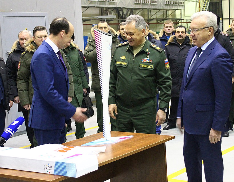 Факел Универсиады, которая откроется через несколько дней Фото: Владимир ДЕМЧЕНКО