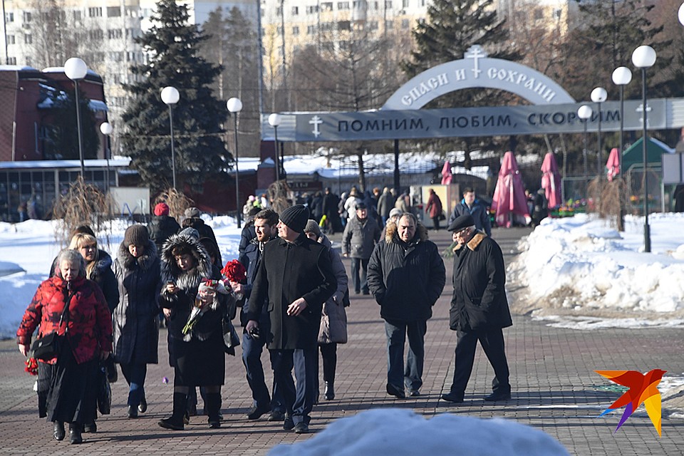 Тело народного артиста решено кремировать, а прах предадать земле в Санкт-Петербурге Фото: Владимир ВЕЛЕНГУРИН