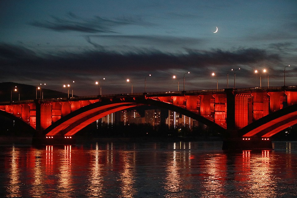Коммунальный мост Фото: Мария ЛЕНЦ