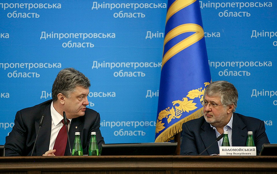 В России все немножко подзабыли о перипетии двухлетней давности, когда Порошенко начал откровенно гасить Коломойского Фото: ТАСС