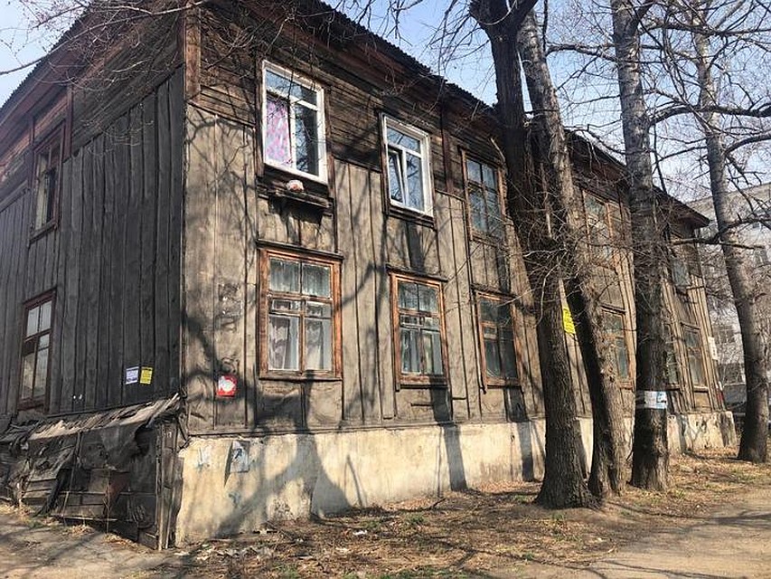 Барак, в котором сейчас живет Александра, изношен на 77 процентов Фото: Александра ШОПЕНКО