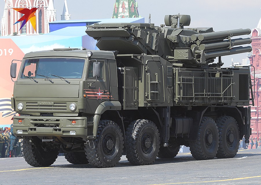 Зенитный ракетно-пушечный комплекс "Панцирь-С". Фото: Михаил ФРОЛОВ