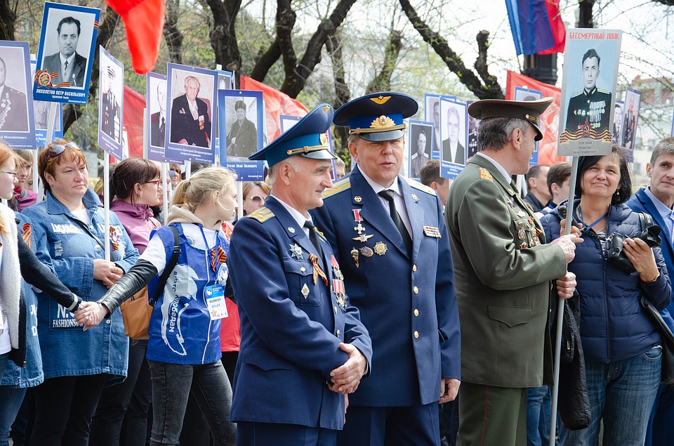 «Бессмертный полк» 2019 в Хабаровске – это акция, которая объединила десятки тысяч хабаровчан. Фото: Элина ОГАНЕСЯН
