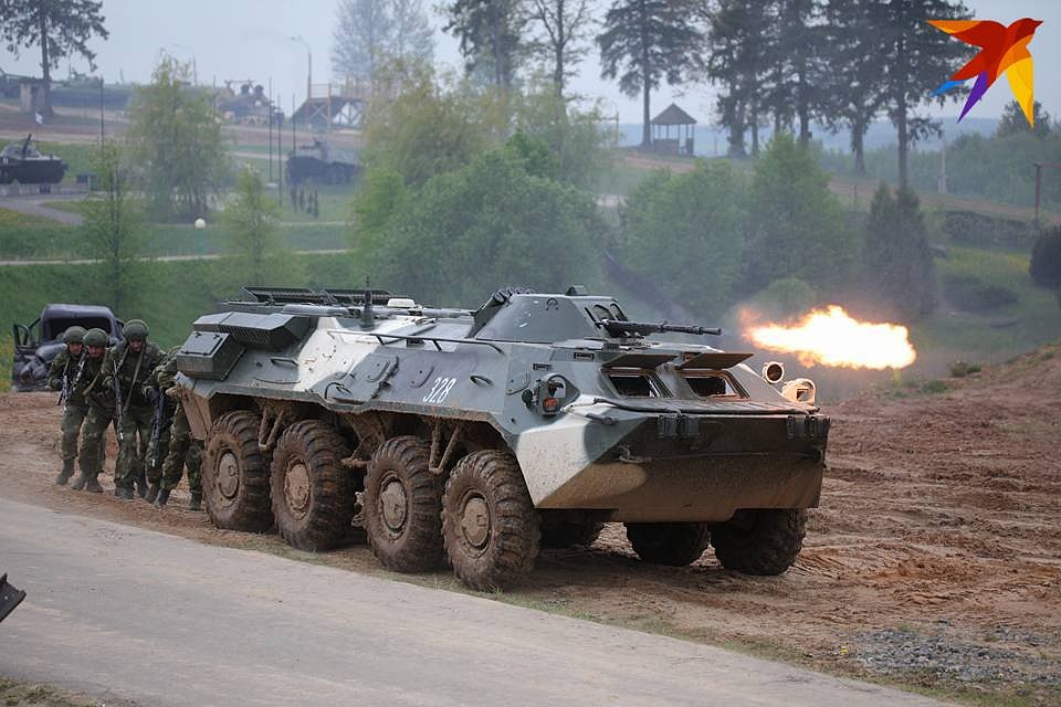 Открытие 9-ой Международной выставки вооружения и военной техники прошло на Линии Сталина Фото: Святослав ЗОРКИЙ