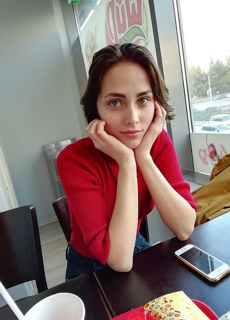 Маша говорит, что не хочет вспоминать ни о чем, и будто бы не понимает, что ее популярность сегодня - это отсвет прошлой «славы». Фото: www.instagram.com/mariia.babko