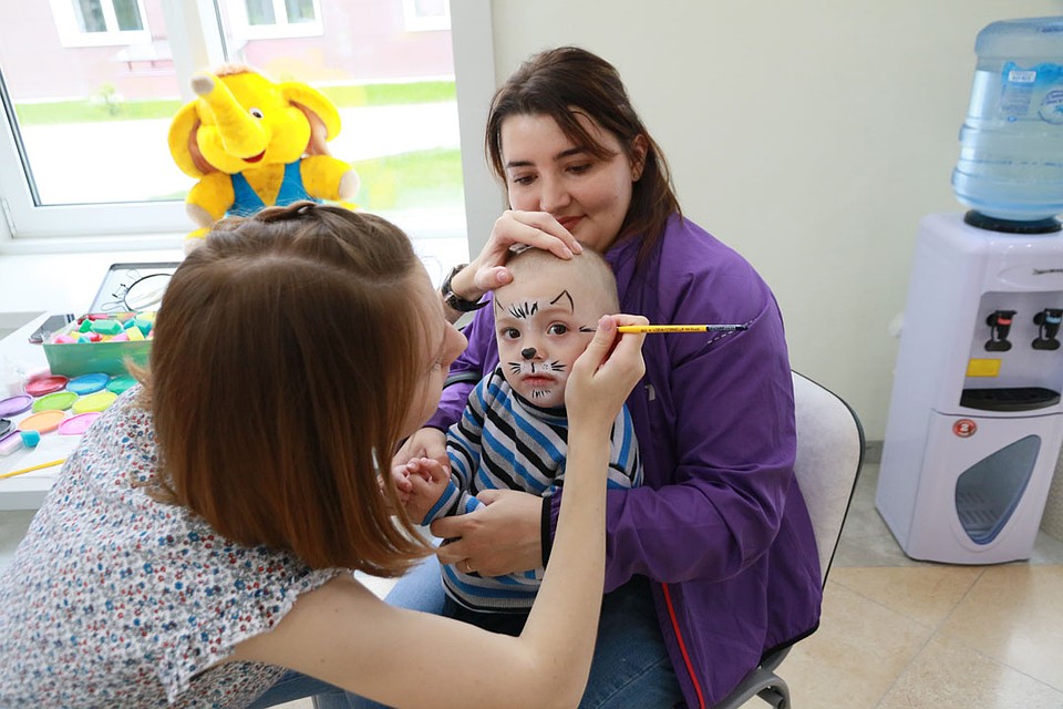 В "Даре" прошел праздник, посвященный рожденным раньше положенного срока детям. Фото: Олег УКЛАДОВ