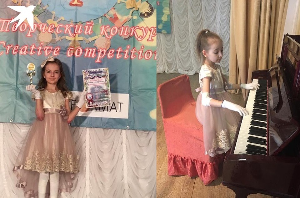 С 6 лет Маша учится играть на фортепьяно и приняла участие уже в 9 конкурсах