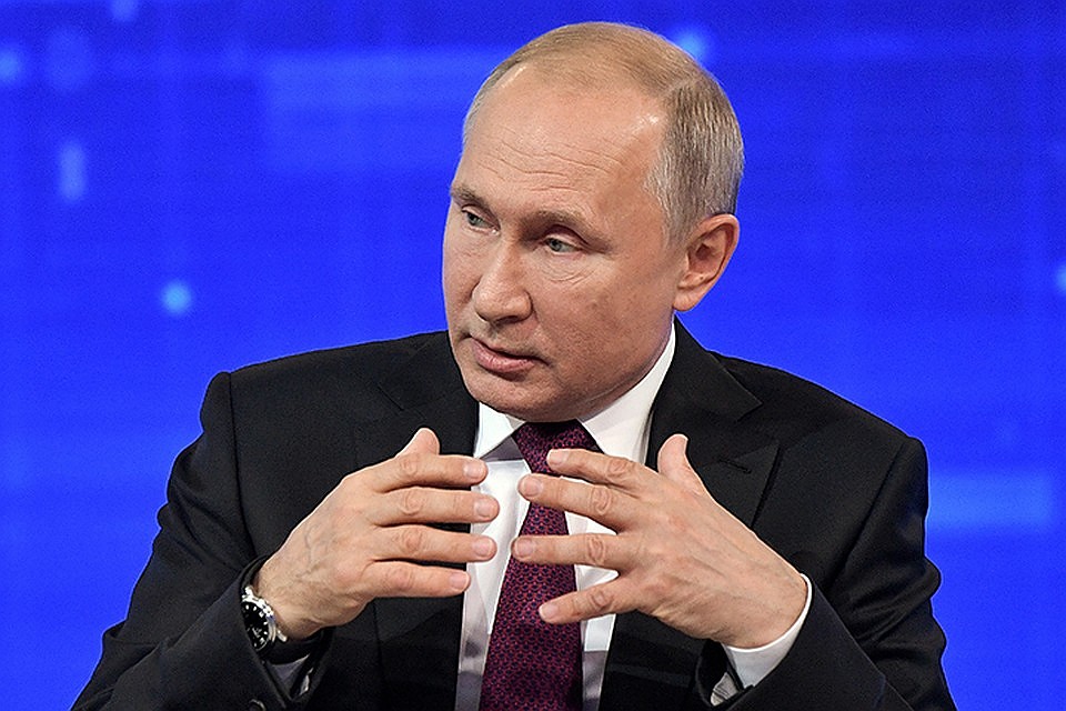 Прямая линия с Владимиром Путиным кроме многоразличных иных интриг интересовала многих еще и тем, что президент РФ скажет про своего друга Кудрина Фото: REUTERS